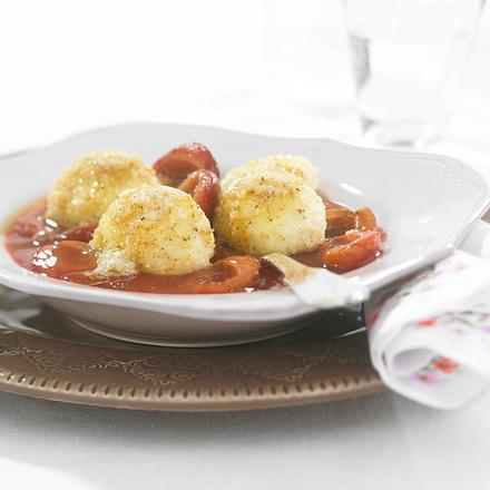 Quarkknödel mit Zwetschenkompott Rezept Quarkknödel mit Zwetschenkompott Rezept