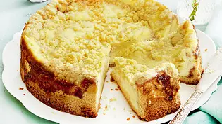 Quarkkuchen mit Streuseln Rezept - Foto: LECKER @ Bauer Media Group Quarkkuchen mit Streuseln Rezept - Foto: LECKER @ Bauer Media Group