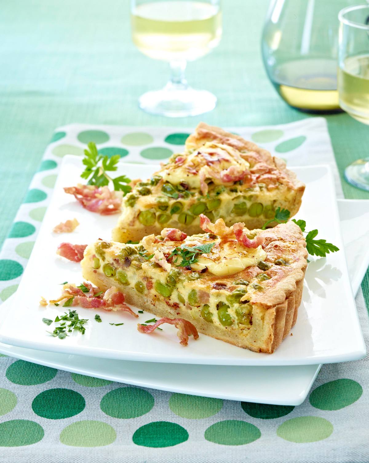 Quiche mit Erbsen, Speck und Schmelzkäse Rezept