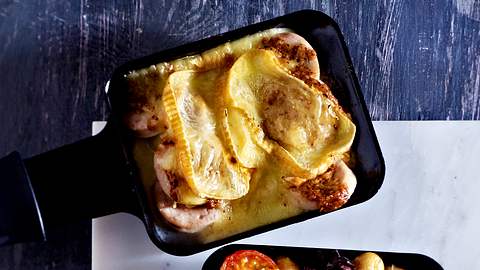 Raclette - Pfännchen Servus Rezept - Foto: House of Food / Bauer Food Experts KG