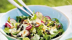 Radieschen-Rucola-Salat Rezept - Foto: LECKER @ Bauer Media Group Radieschen-Rucola-Salat Rezept - Foto: LECKER @ Bauer Media Group