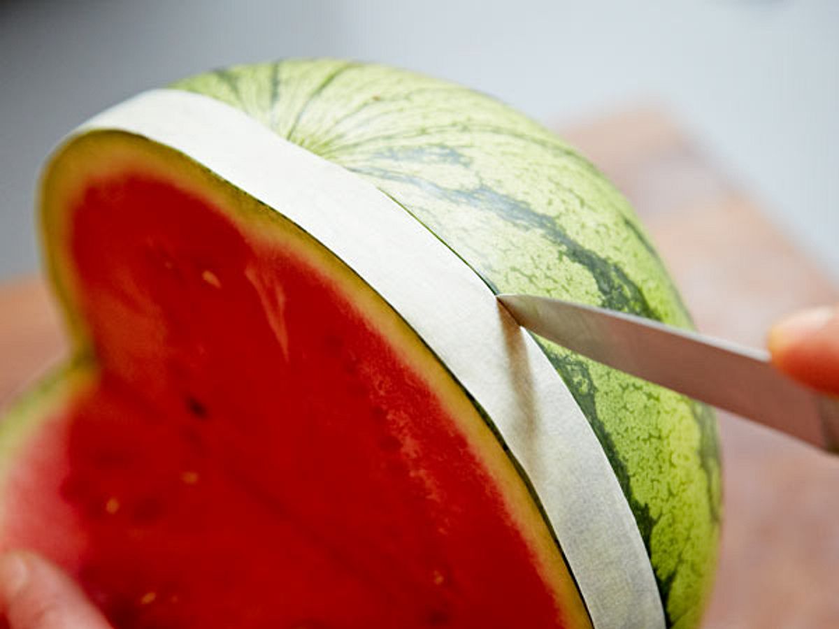 Melone schnitzen - Schritt 4: