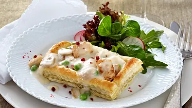 Ragout fin auf Blätterteig Rezept - Foto: LECKER @ Bauer Media Group
