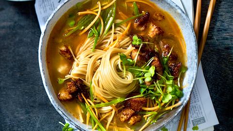 Ramen „Tonkotsu“-Style Rezept - Foto: House of Food / Bauer Food Experts KG