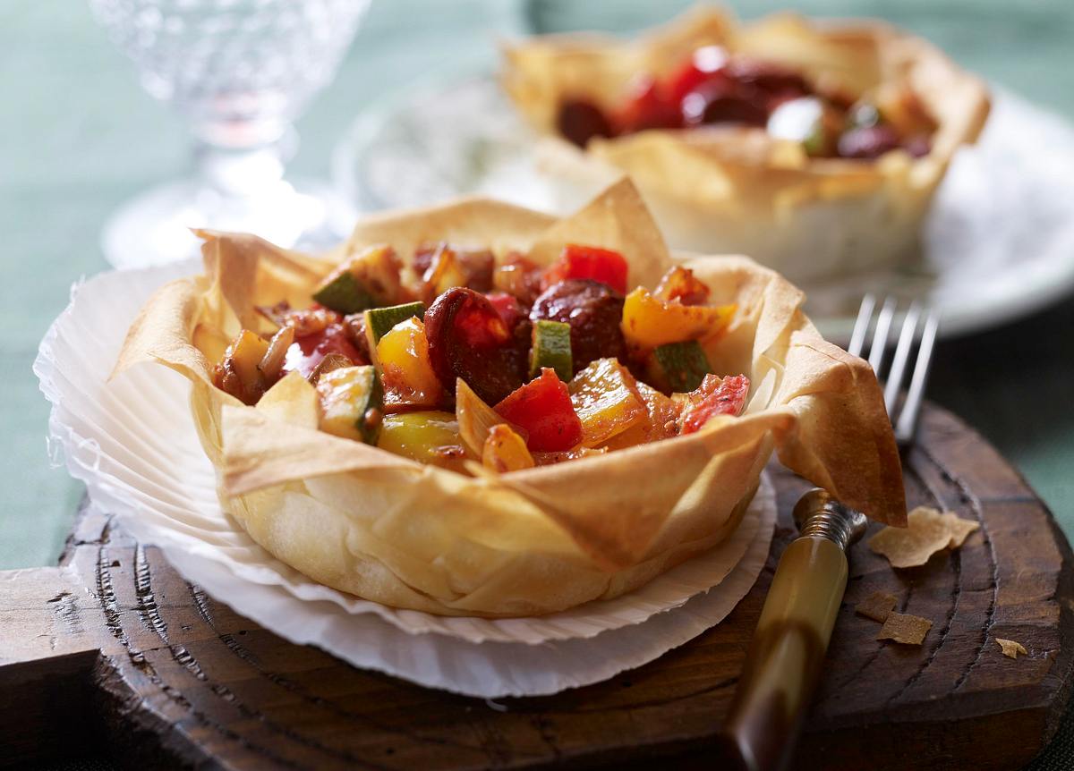 Ratatouille-Chorizo-Tarteletts Rezept