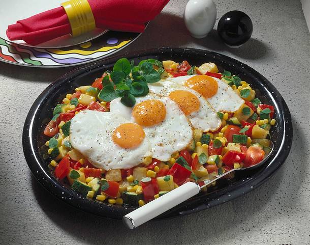 Ratatouille mit Spiegelei Rezept Ratatouille mit Spiegelei Rezept