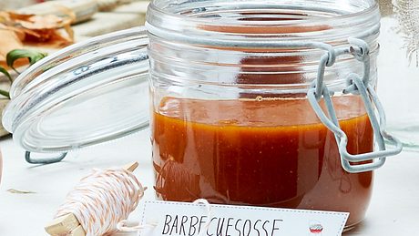 Rauchige BBQ-Soße Rezept - Foto: House of Food / Bauer Food Experts KG
