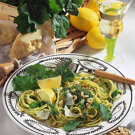 Rauke-Pesto zu Nudeln Rezept Rauke-Pesto zu Nudeln Rezept