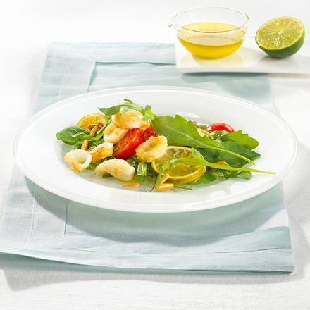 Raukesalat mit Tintenfischringen und Limettenringen Rezept Raukesalat mit Tintenfischringen und Limettenringen Rezept
