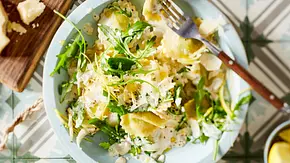 Ravioli in cremiger Zitronensoße  Rezept - Foto: LECKER @ Bauer Media Group