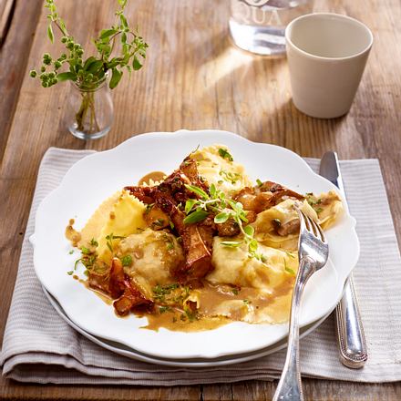 Ravioli mit Pfifferlingrahm Rezept Ravioli mit Pfifferlingrahm Rezept