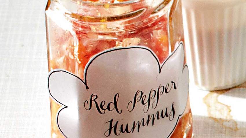 Red Pepper Hummus Rezept - Foto: House of Food / Bauer Food Experts KG