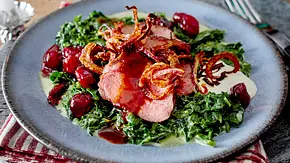 Rehrücken mit Cranberrys und Spinat Rezept - Foto: LECKER @ Bauer Media Group