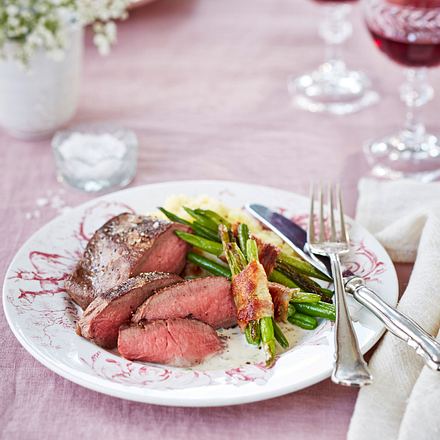 Rehrückenfilet auf Pfeffersoße Rezept