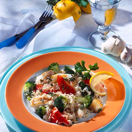 Reis mit Fischwürfeln und Gemüse (Diabetiker) Rezept Reis mit Fischwürfeln und Gemüse (Diabetiker) Rezept