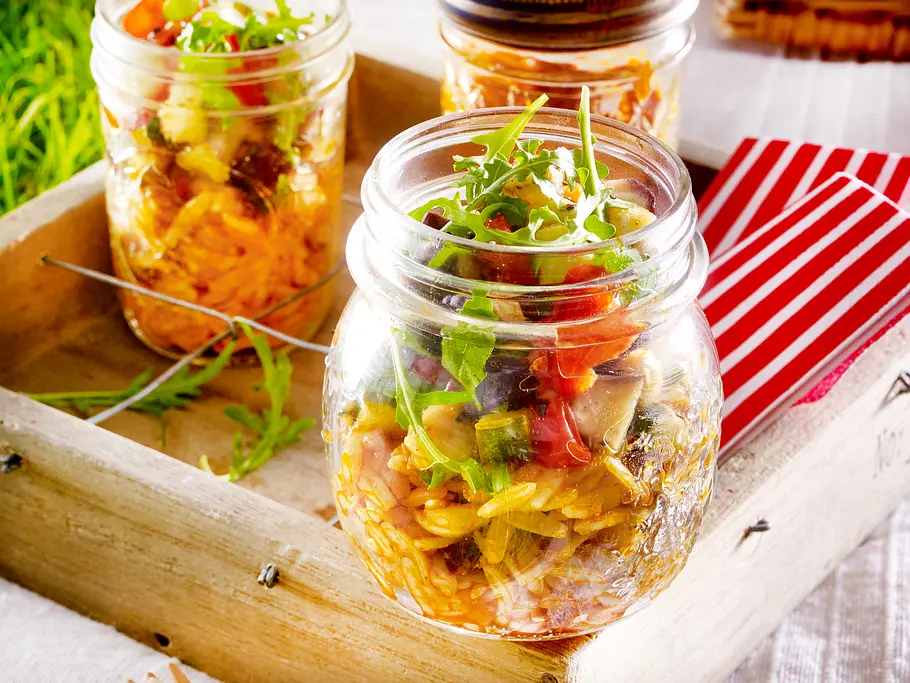 Reisnudel-Salat mit Ofengemüse Rezept Reisnudel-Salat mit Ofengemüse Rezept