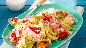 Reissalat mit Artischocken, Kochschinken und Joghurt-Dressing Rezept - Foto: LECKER @ Bauer Media Group