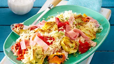 Reissalat mit Artischocken, Kochschinken und Joghurt-Dressing Rezept - Foto: LECKER @ Bauer Media Group Reissalat mit Artischocken, Kochschinken und Joghurt-Dressing Rezept - Foto: LECKER @ Bauer Media Group