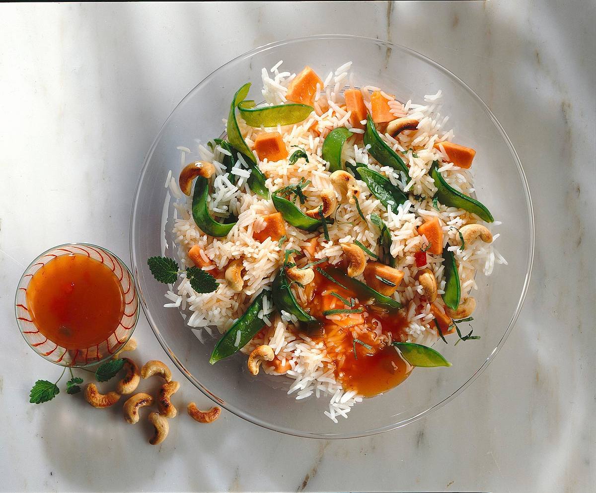 Reissalat mit Papaya Rezept