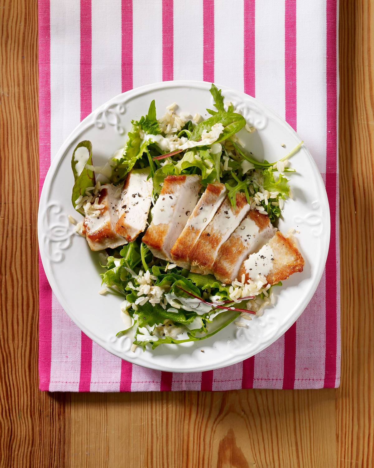 Reissalat mit Putenstreifen Rezept