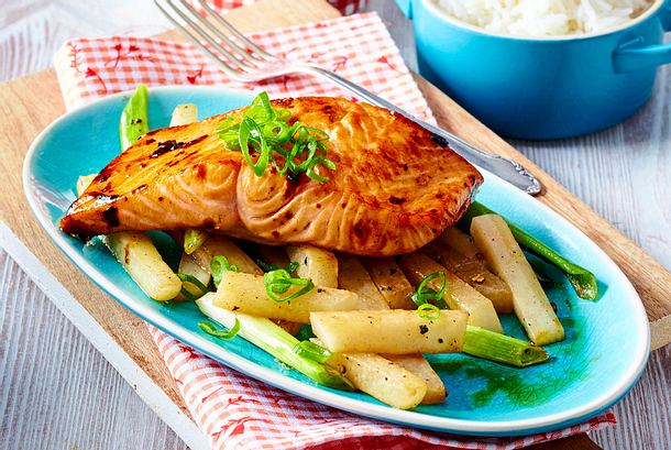 Rettich-Pommes zu Teriyaki-Lachs