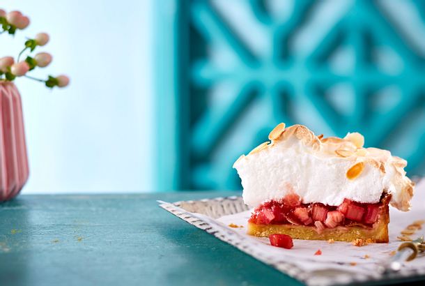 Rhabarber-Baiser-Torte Rezept