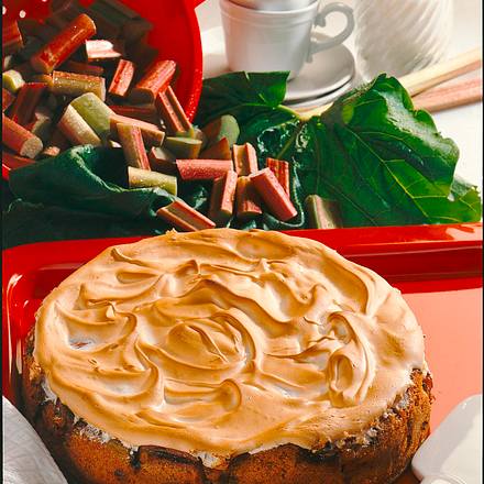 Rhabarber-Baiser-Torte Rezept