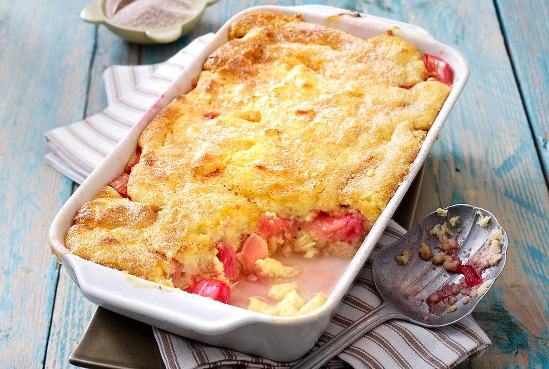 Rhabarber-Grieß-Gratin mit Zimt-Zucker-Kruste Rezept | LECKER