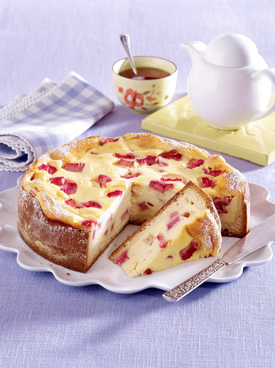 Rhabarber-Käsekuchen Rezept Rhabarber-Käsekuchen Rezept