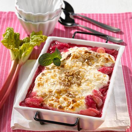 Rhabarber-Sahne-Milchreis-Auflauf Rezept Rhabarber-Sahne-Milchreis-Auflauf Rezept