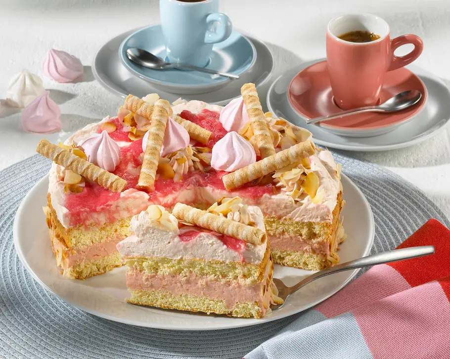 Rhabarber-Sahne-Torte Rezept