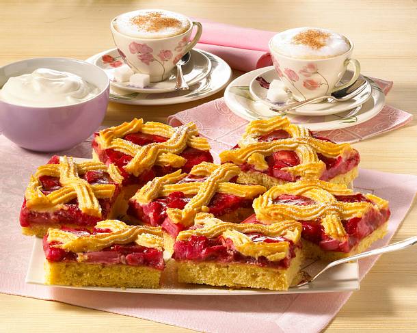 Rhabarber-Schnitten Rezept Rhabarber-Schnitten Rezept
