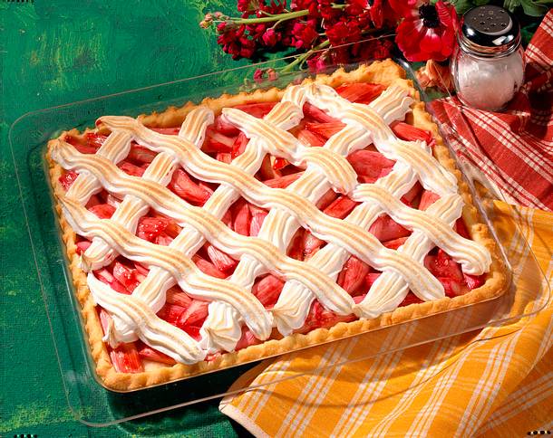 Rhabarberkuchen mit Baiser Rezept