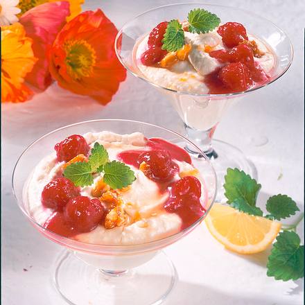 Ricotta mit Himbeeren und Honig Rezept Ricotta mit Himbeeren und Honig Rezept