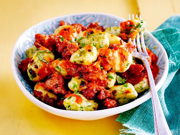 Ricottaklößchen in Mett-Kräuter-Soße Rezept-F8517002 Ricottaklößchen in Mett-Kräuter-Soße Rezept-F8517002