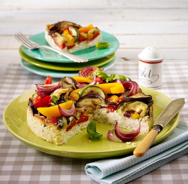Ricottakuchen mit Kardamom-Gemüse Rezept Ricottakuchen mit Kardamom-Gemüse Rezept