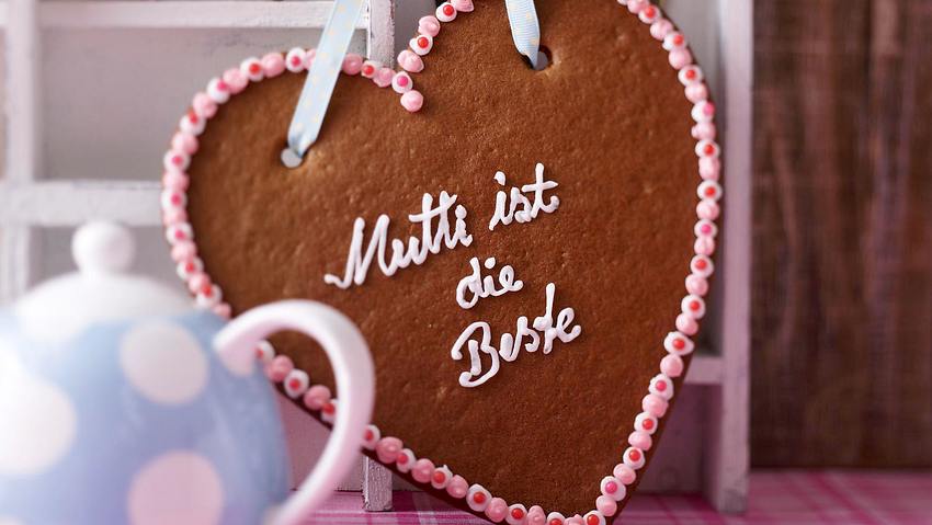 Riesen Muttertagsherz Rezept - Foto: House of Food / Bauer Food Experts KG