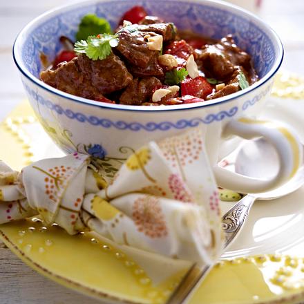 Rinder-Stew mit Kokosmilch Rezept Rinder-Stew mit Kokosmilch Rezept