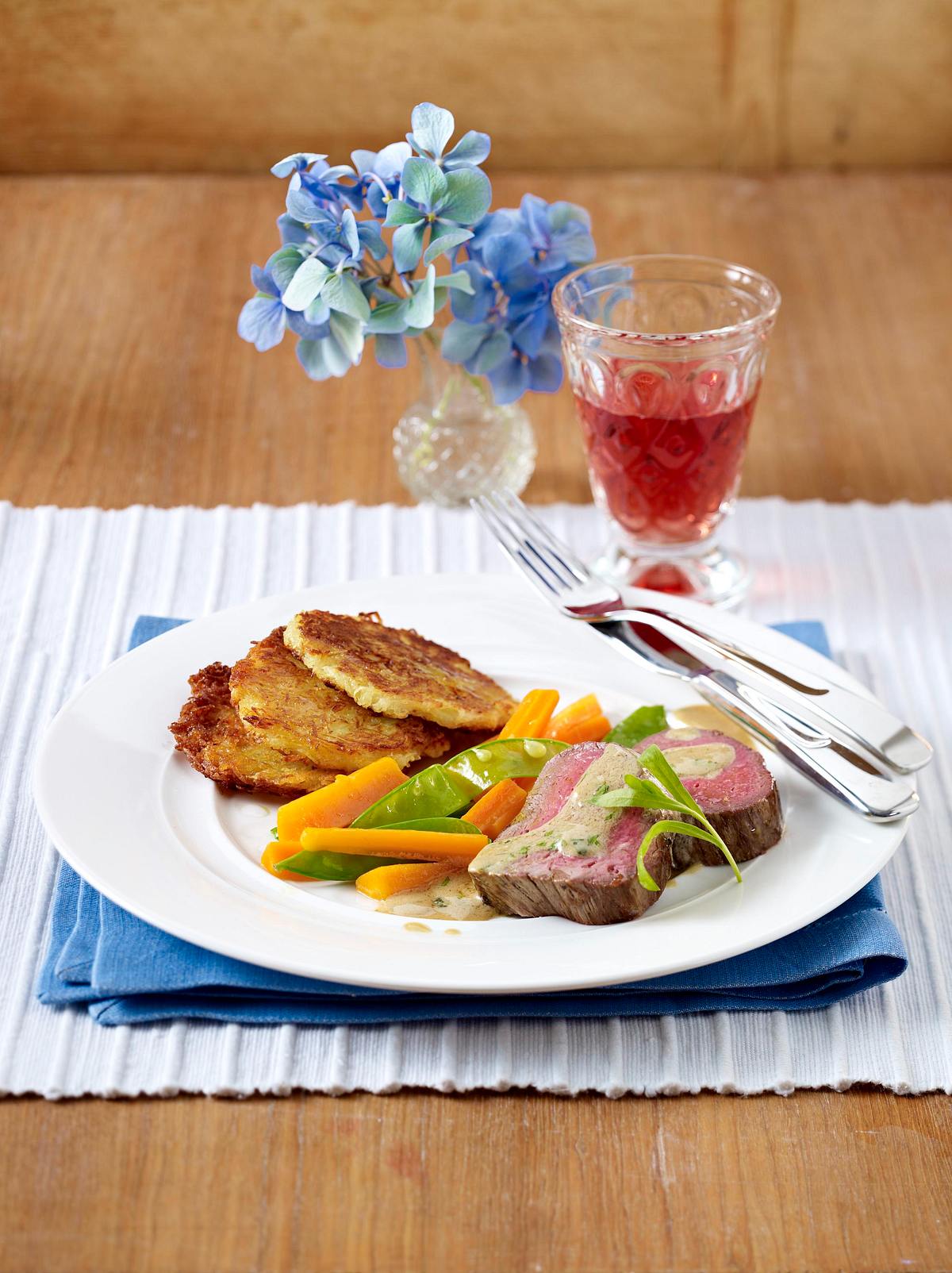 Rinderfilet an Estragonsoße mit Rösti (das perfekte Dinner) Rezept