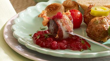 Rinderfilet mit Preiselbeersenf Rezept - Foto: House of Food / Bauer Food Experts KG