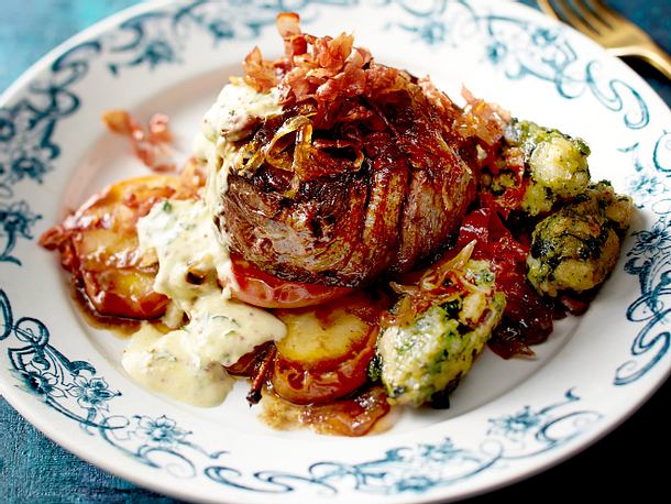 Rinderfilet mit Sauce à la Kren Rezept Rinderfilet mit Sauce à la Kren Rezept