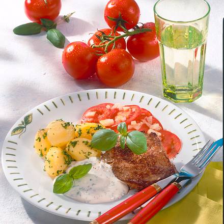 Rinderfilet mit Tomatensalat Rezept