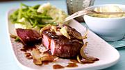 Rinderfiletsteak zu Wasabi-Kartoffelpüree Rezept - Foto: House of Food / Bauer Food Experts KG