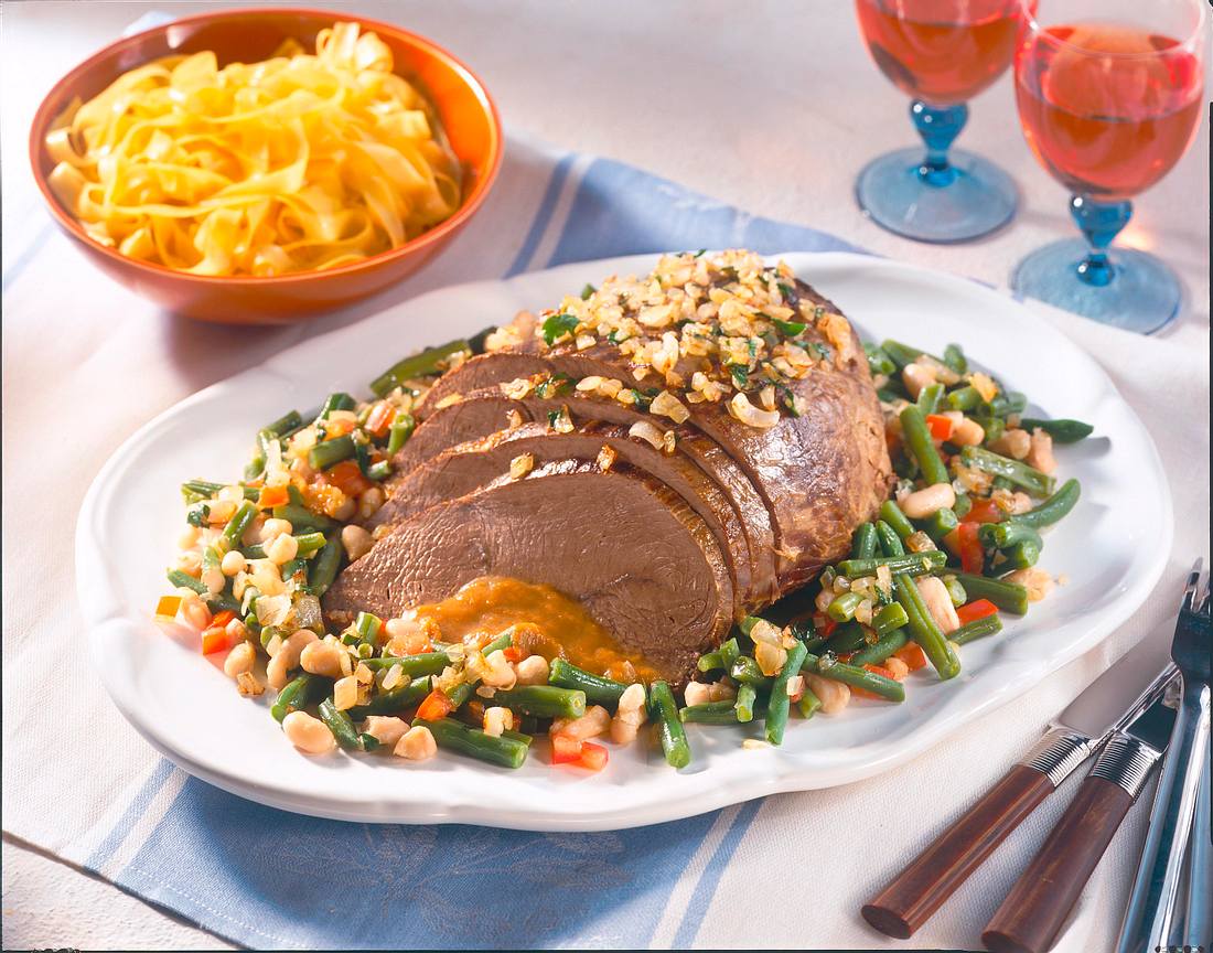 Rinderschmorbraten Rezept | LECKER