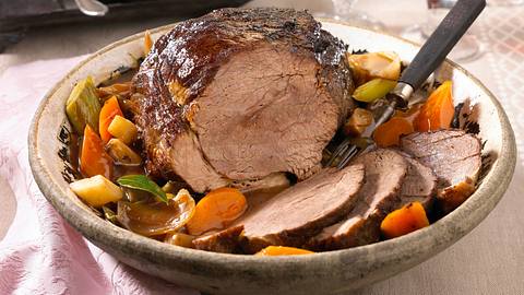 Rinderschulter in Burgunder Rezept - Foto: House of Food / Bauer Food Experts KG
