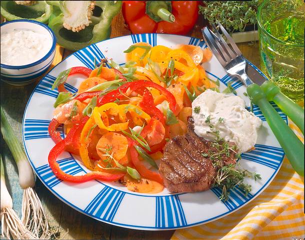 Rindersteak mit Rohkost Rezept