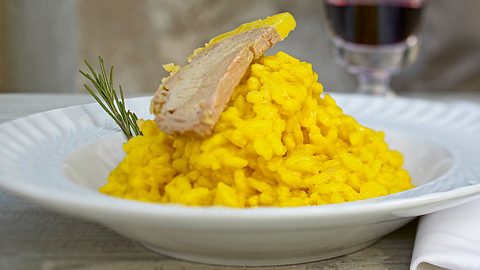 Risotto allo Zafferano con Fetago Grasso (Safran-Risotto mit Gänsepastete) Rezept - Foto: House of Food / Bauer Food Experts KG