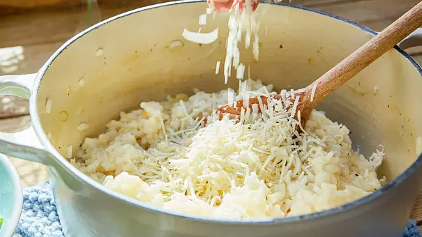 Risotto-Rezepte: Risotto classico - Foto: LECKER @ Bauer Media Group Risotto-Rezepte: Risotto classico - Foto: LECKER @ Bauer Media Group