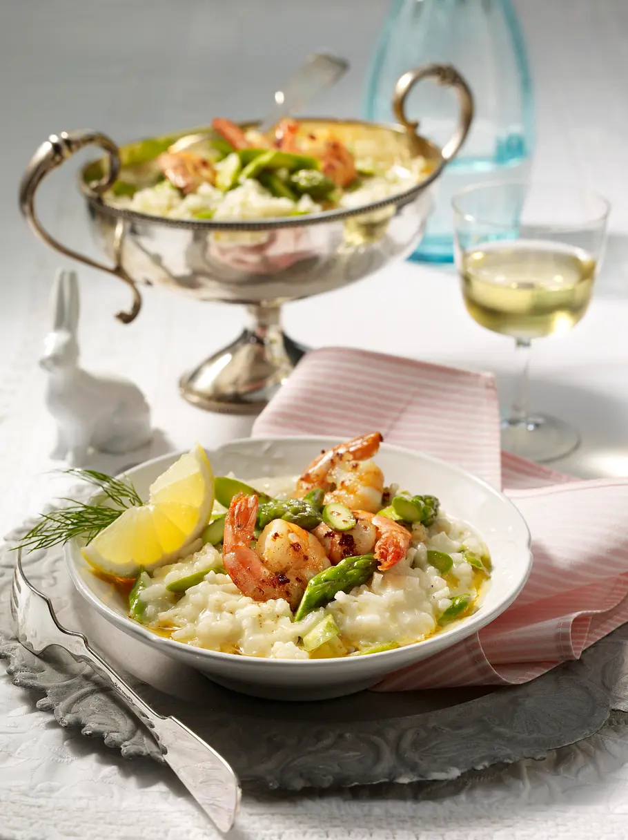 Risotto mit grünem Spargel und Garnelen Rezept Risotto mit grünem Spargel und Garnelen Rezept