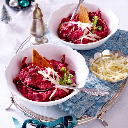 Risotto mit Rote Bete-Chips Rezept Risotto mit Rote Bete-Chips Rezept